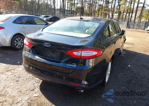 2015 Ford Fusion Hybrid Se из США, поврежденный, VIN 3FA6P0LU9FR261971